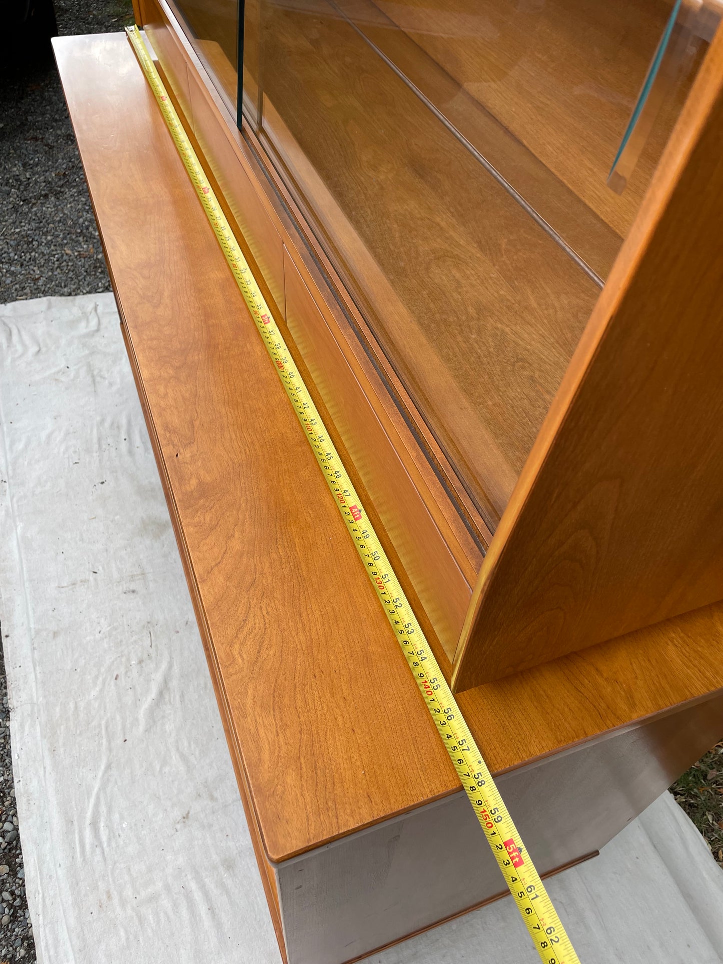 Mid-Century Modern Maple Wood Hutch in Honey With Sliding Glass Display