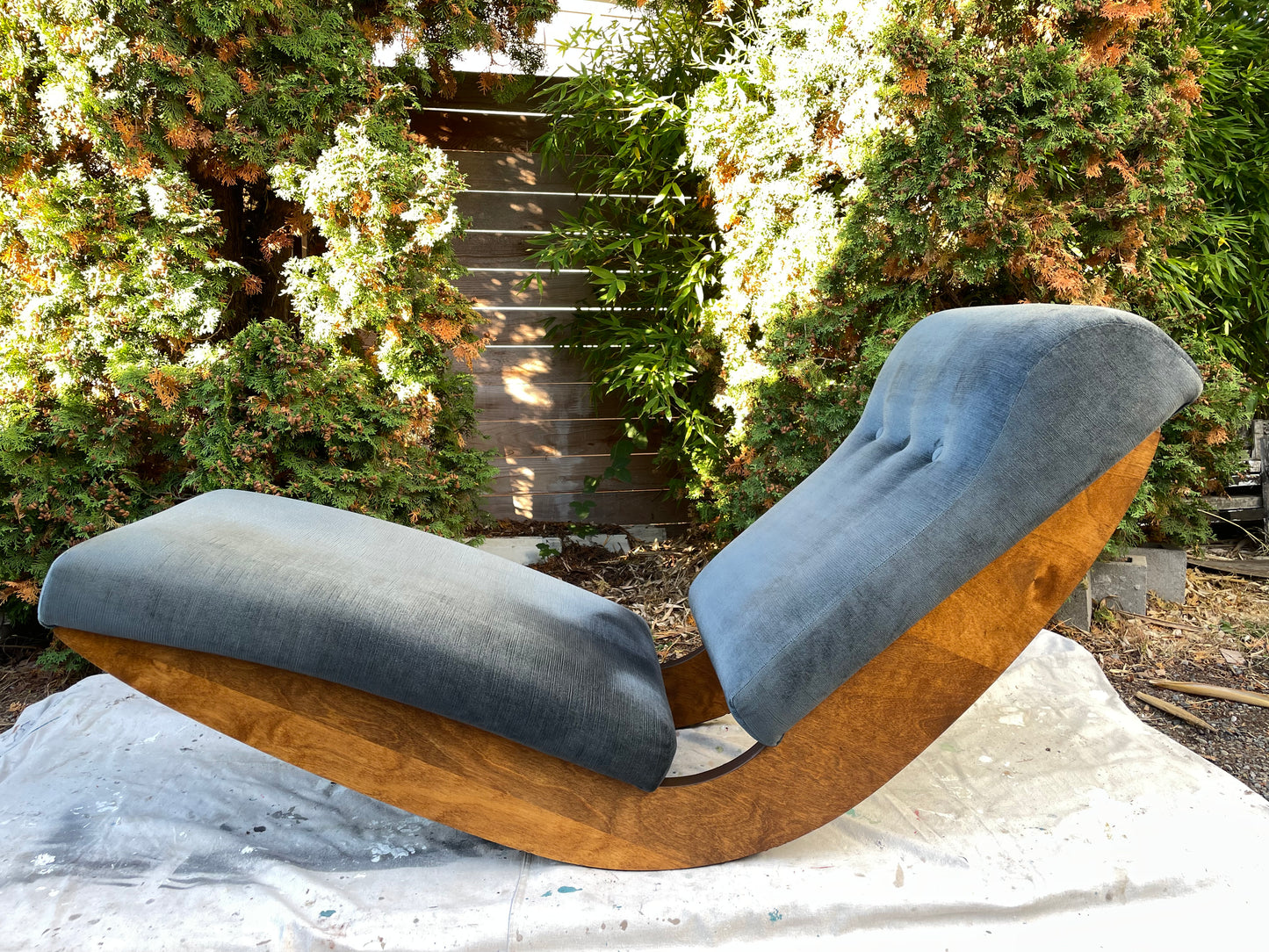 1980s Adrian Pearsall Style Sculptural Walnut Rocking Chaise Lounge