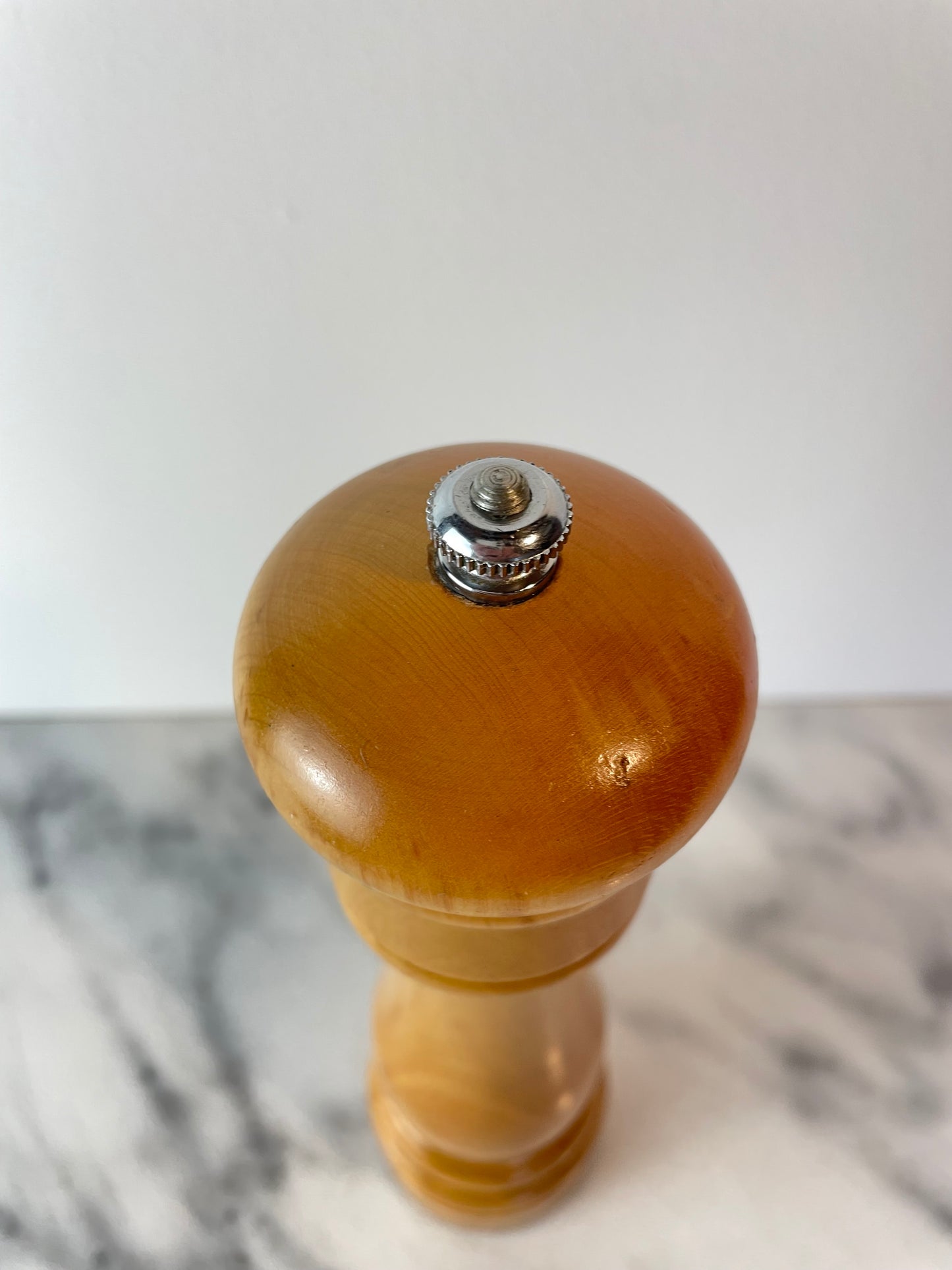 Banton by Vic Firth Hand Turned Wood Pepper Mill Grinder Maple