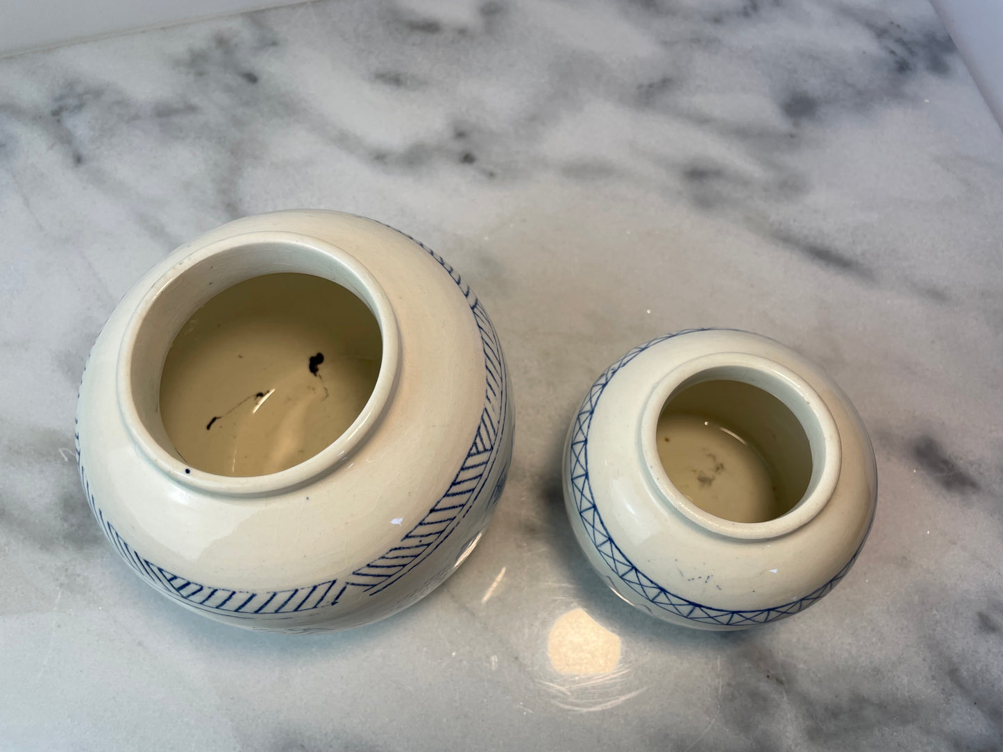 Antique Chinese Blue and White Ginger Jars – Pair of Hand-Painted Landscape Scene Porcelain Vessels