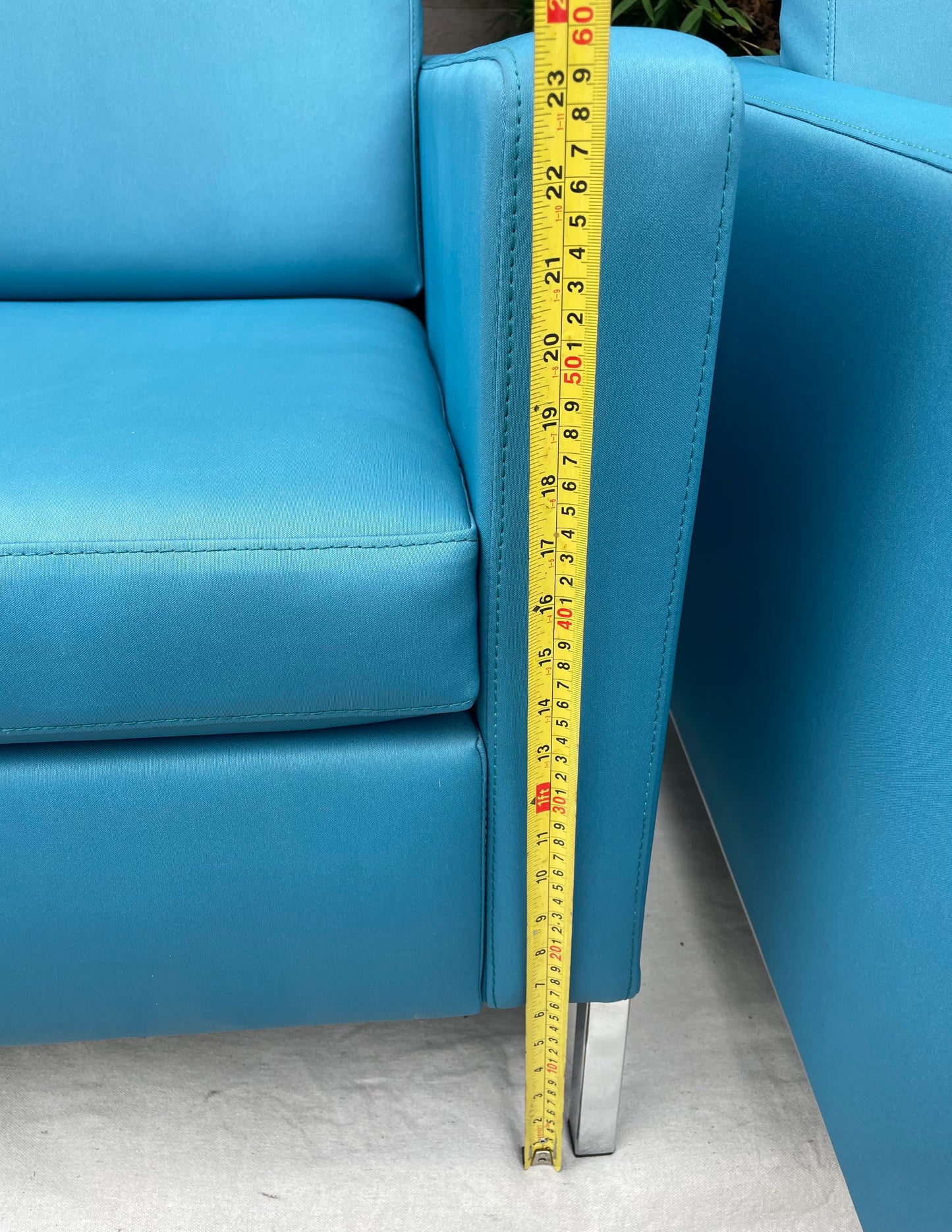 Keilhauer 1601 Doon Lounge Chair Mid-Century Style