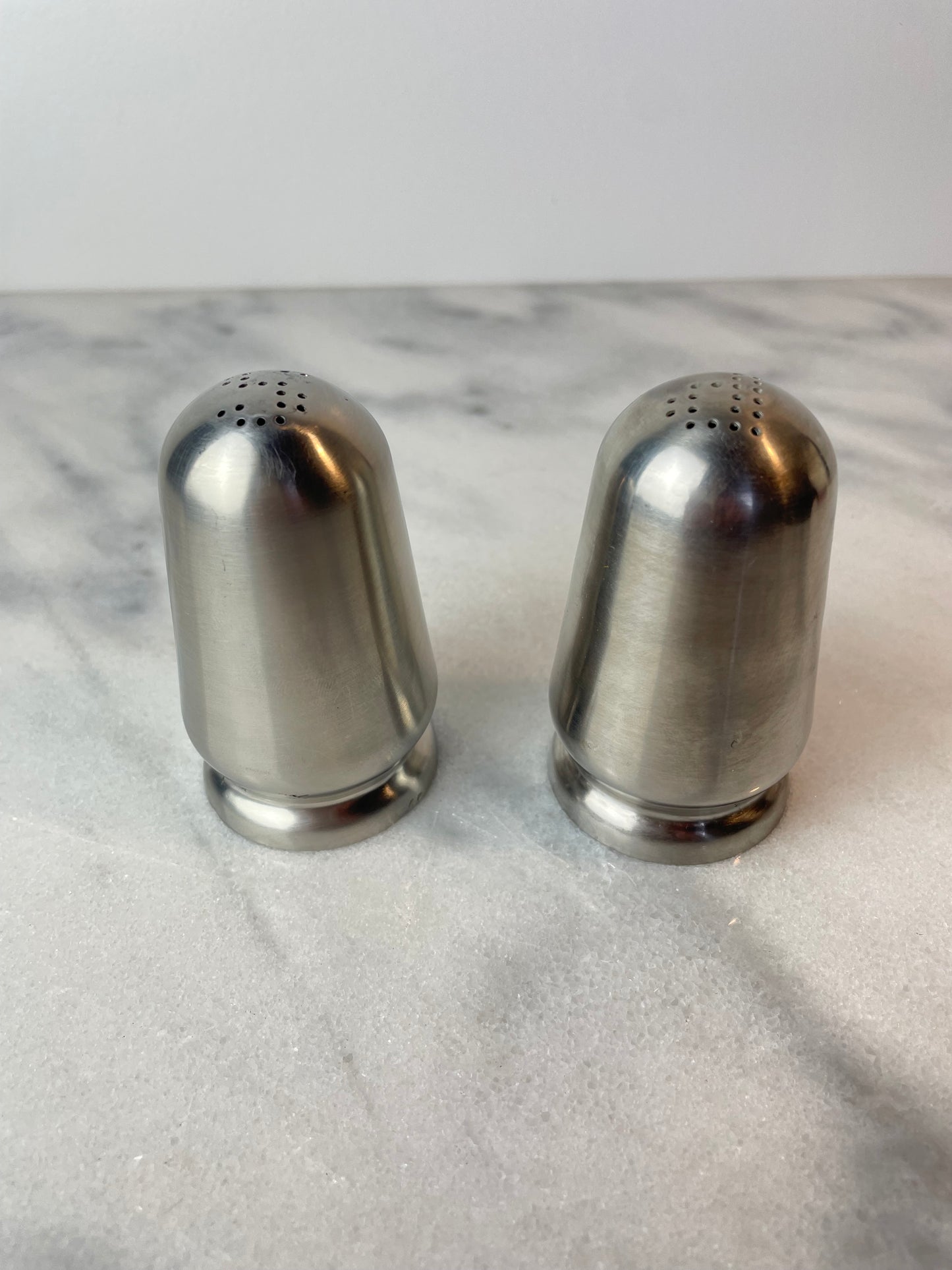 Vintage Reed & Barton 18/8 Stainless Steel Salt & Pepper Shakers — Mid-Century Modern “Viking” Pattern