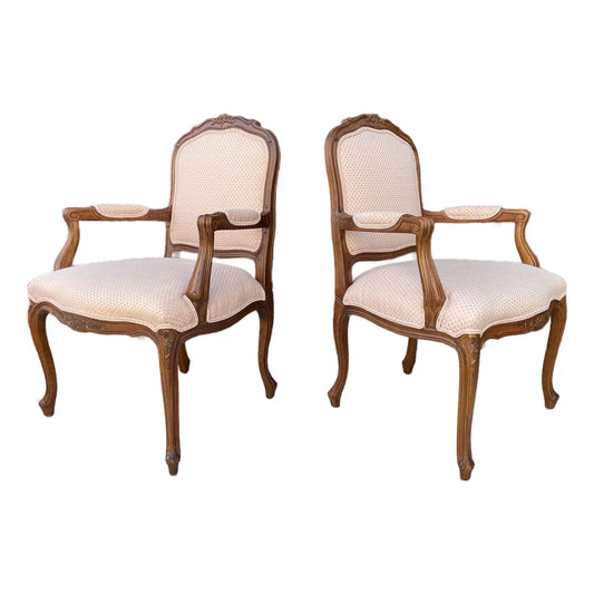 Late 20th Century Ethan Allen Italian Louis XV Open Armchairs – Fine Carved Details