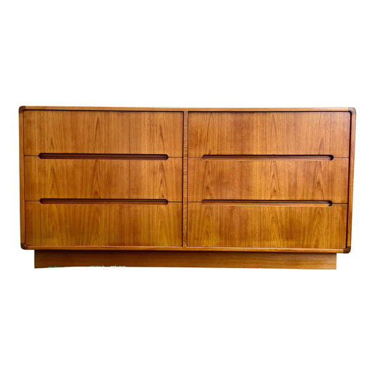 Mid 20th Century Danish Modern Teak Six-Drawer Lowboy Dresser