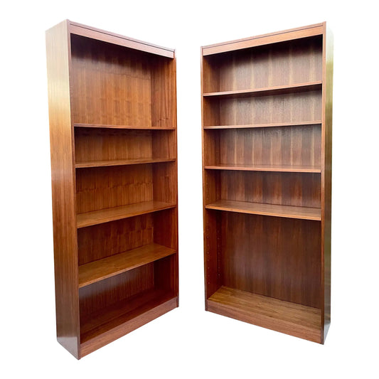 Mid-Century European Modern Bookcase With Adjustable Shelves in Walnut - Set of 2