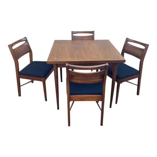 Mid-Century Modern Attributed to Merton Gershun for American of Martinsville Walnut Dining Table