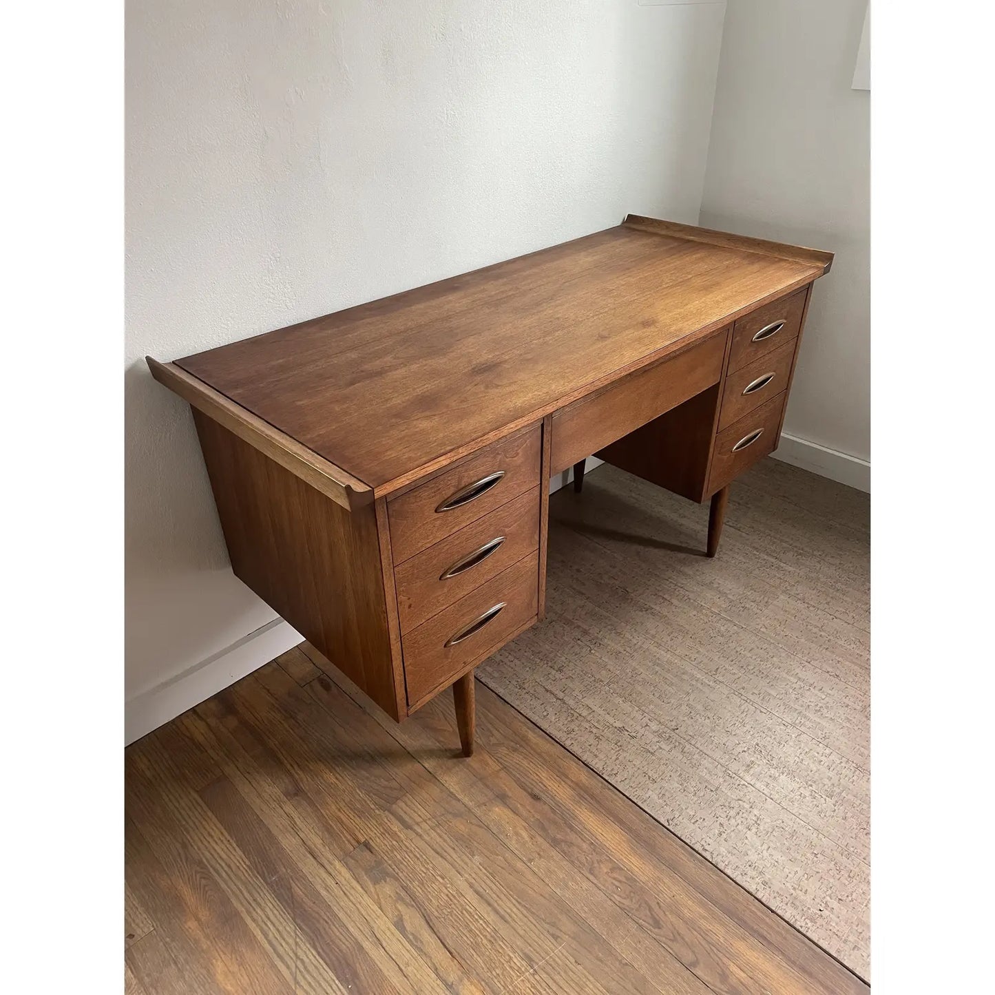 1960s Mid-Century Modern Broyhill Sculptra Walnut Executive Desk