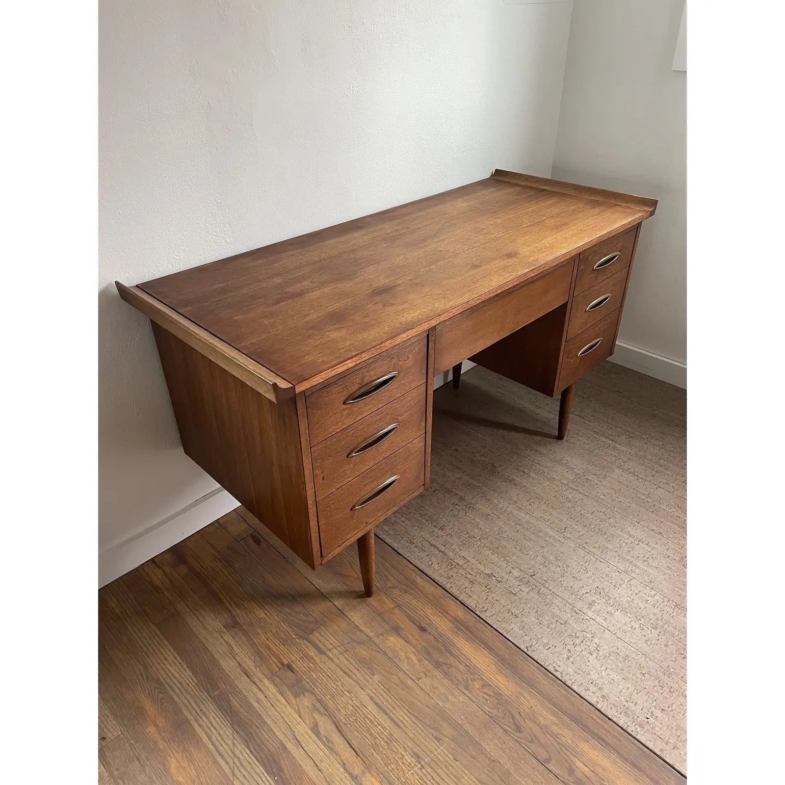 1960s Mid Century Modern Broyhill Sculptra Walnut Executive Desk