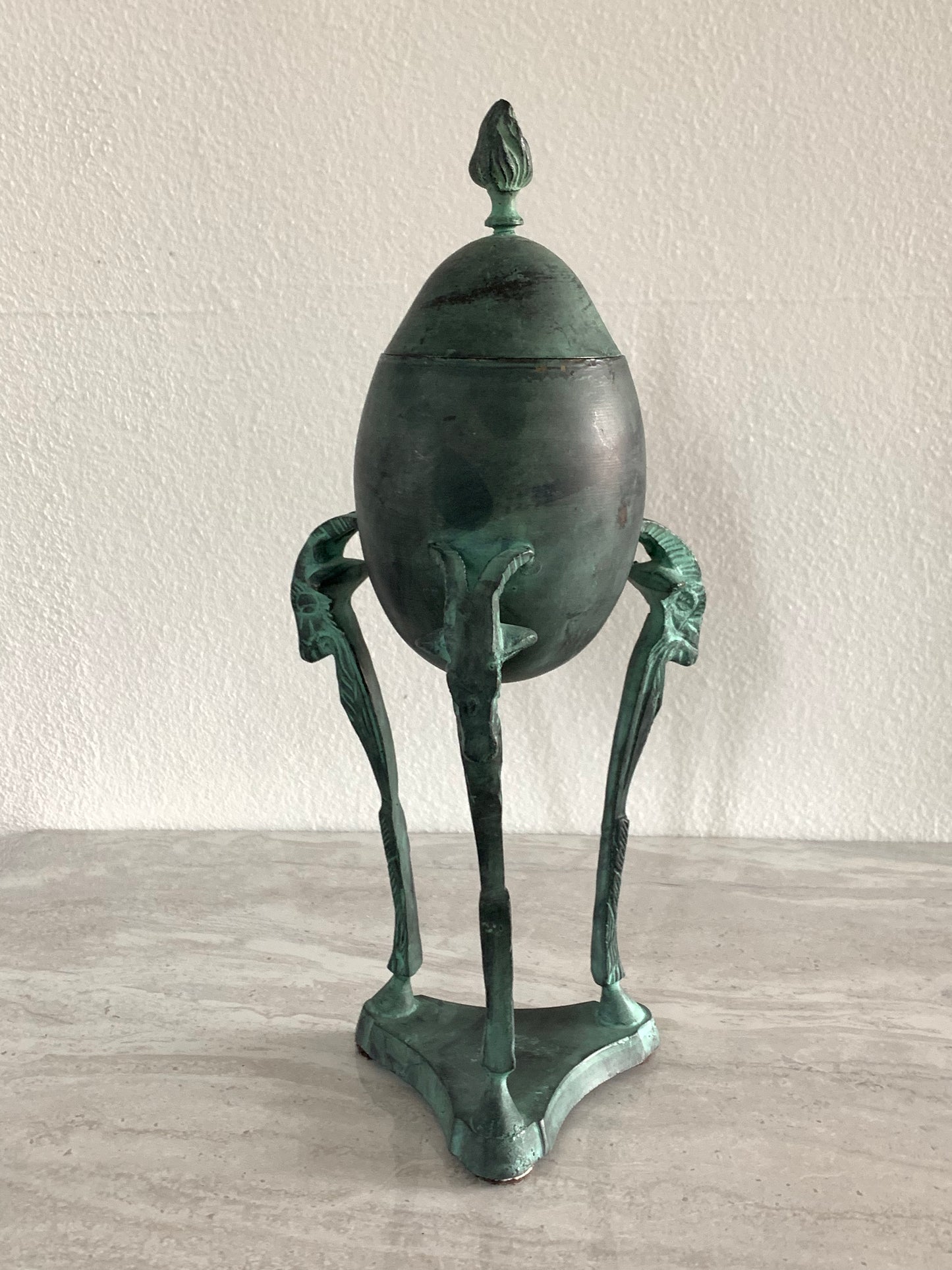 Mid 20th Century Vintage Brass Ram Lidded Egg Urn Footed Stand With Patina