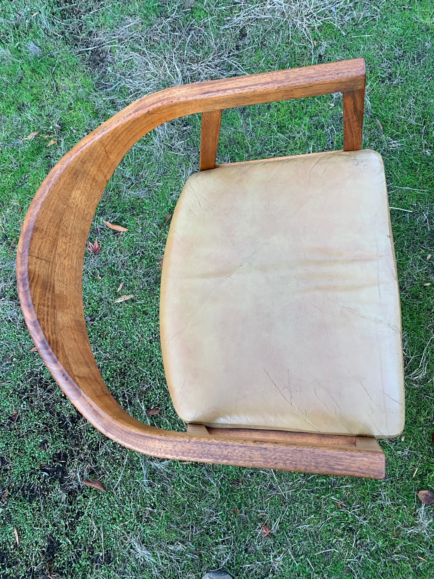 Mid-Century Modern Gunlocke Armchairs With Faux Leather Seat